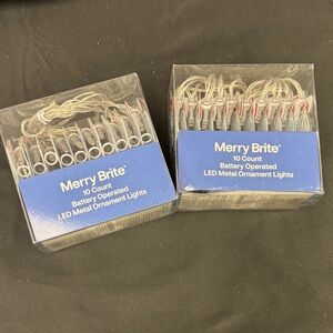 Merry Brite 10 count 2 packs battery operated LED Metal Ornament Lights - Silver